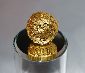 Gold Globe