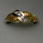 Gold nugget and diamond yellow gold ring