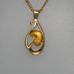 Gold nugget swan yellow gold pendant